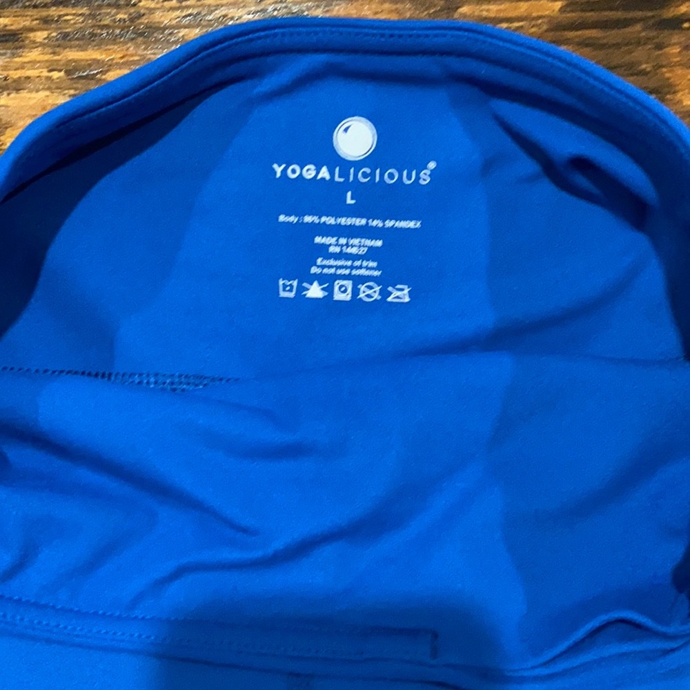 COPY - 🌺 5/$25 Yogalicious Sz L